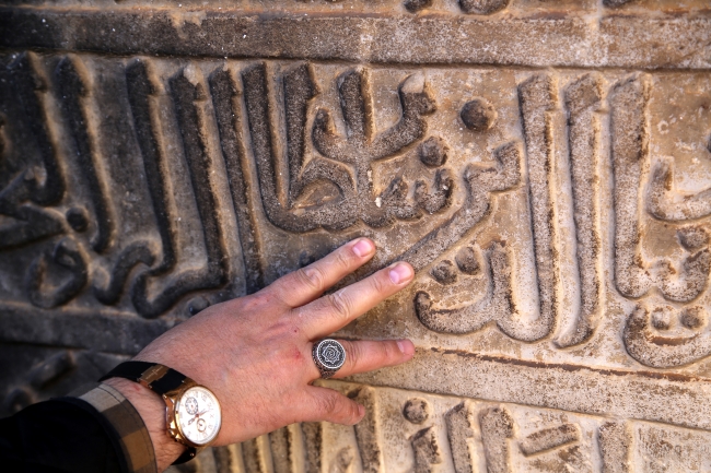 Antalya'da kayıp 9 fetih kitabesinden ikisi bulundu